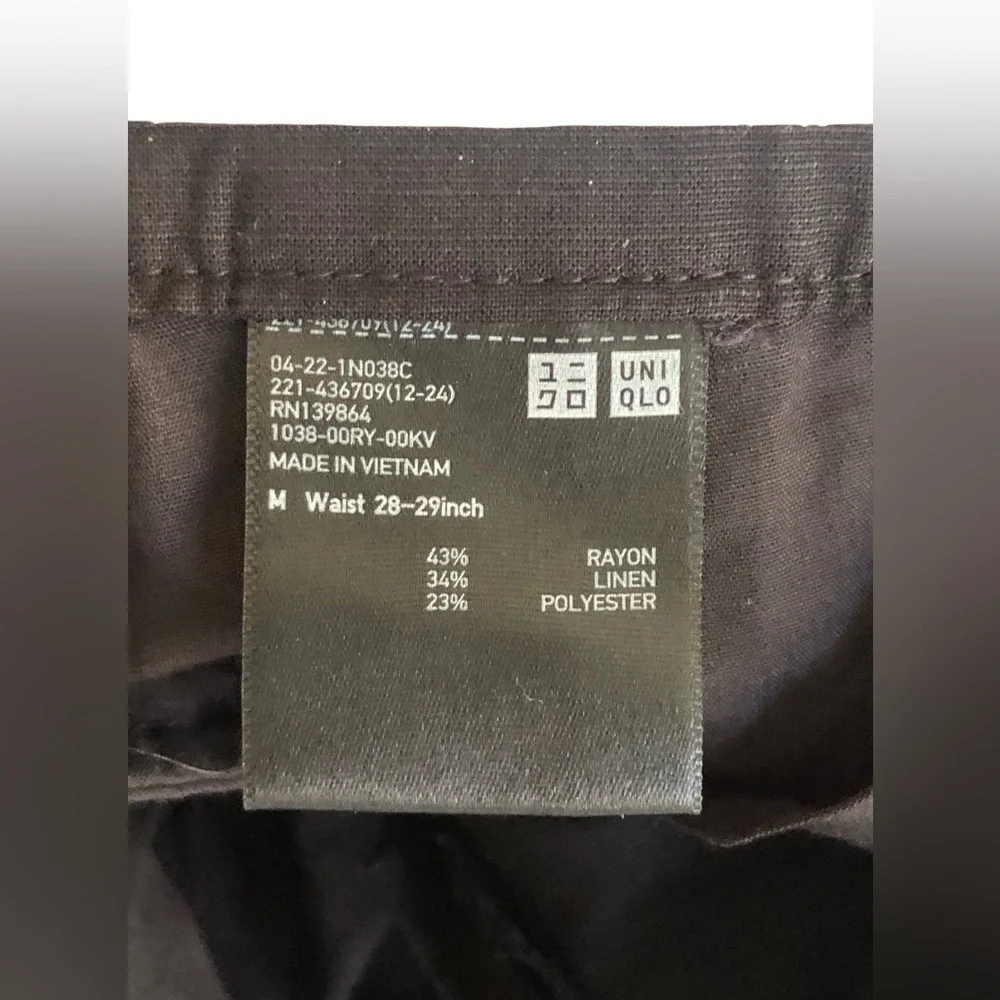 NWT! Uniqlo Womens Linen-Belted Culottes Size: M (28-29)